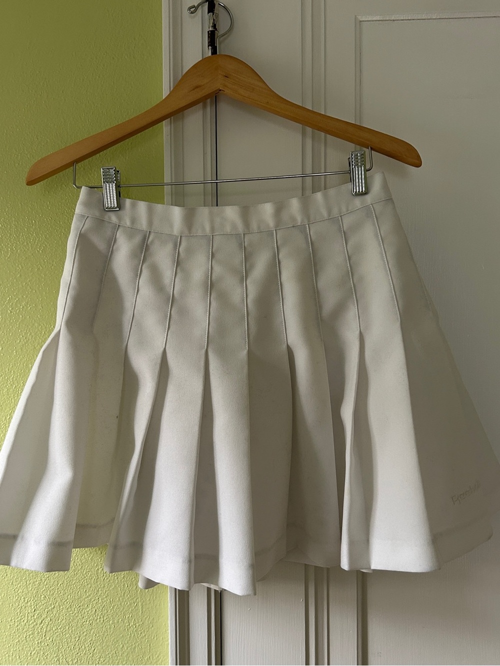 Vintage Reebok White Pleated Tennis Skirt